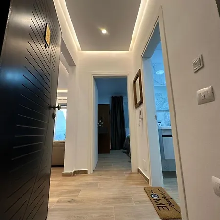 Elmazaj Apartament דירה Vlorë
