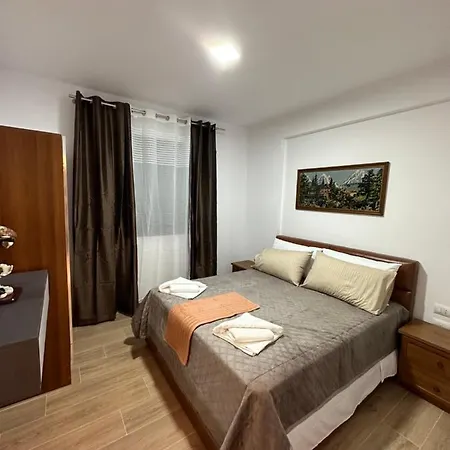 דירה Elmazaj Apartament